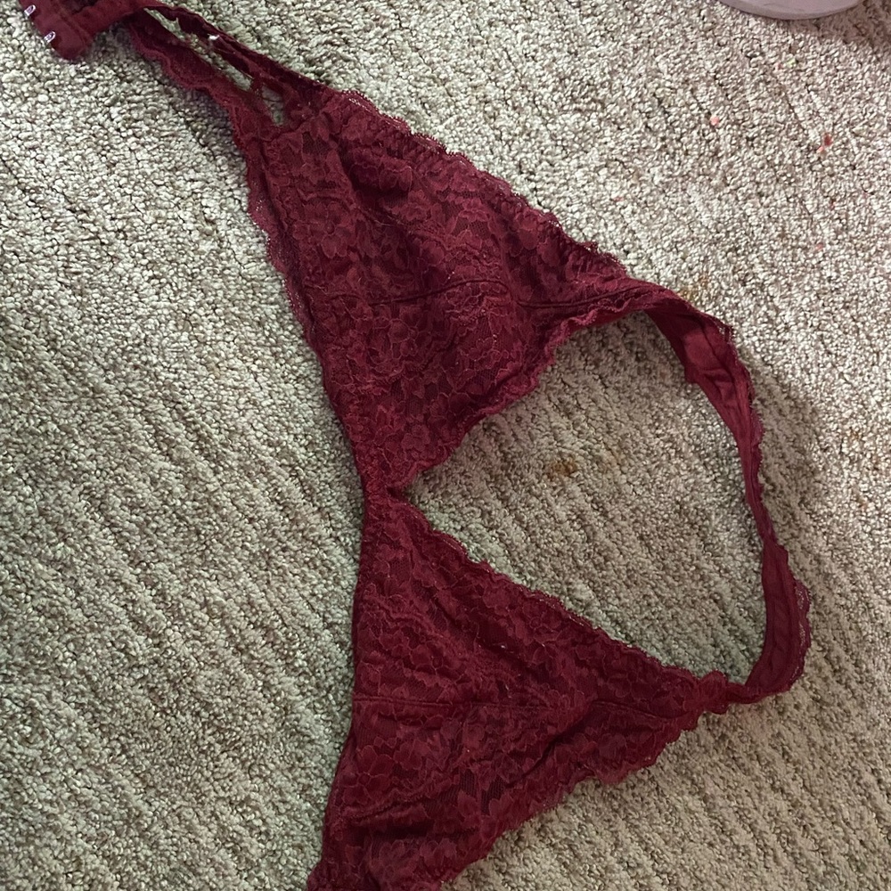 Bralette.